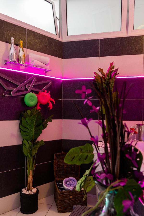 Apartment By The Way Hot Tub And Free Parking ดูบรอฟนิก ภายนอก รูปภาพ